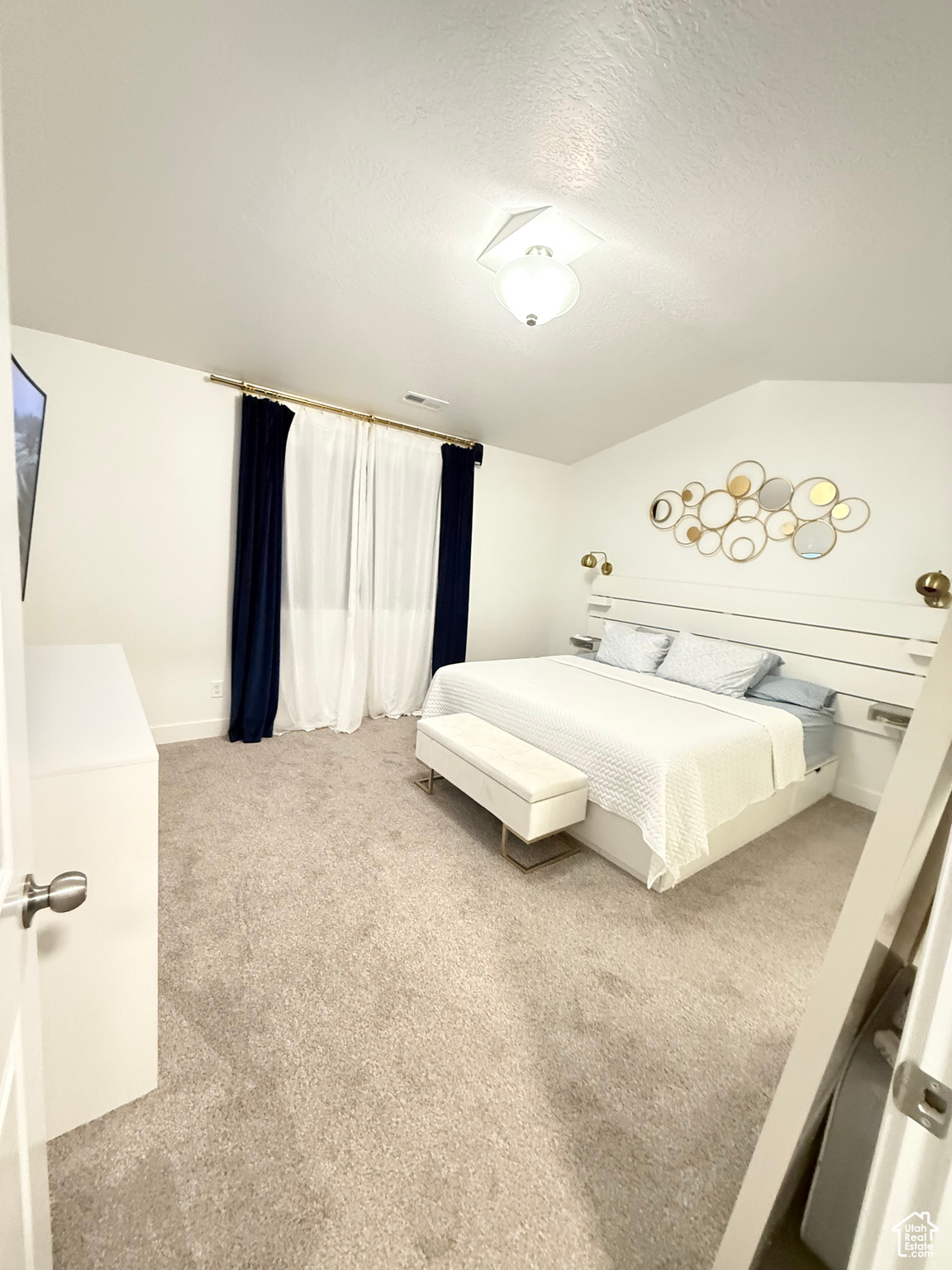 RIDGEHORNE - Residential