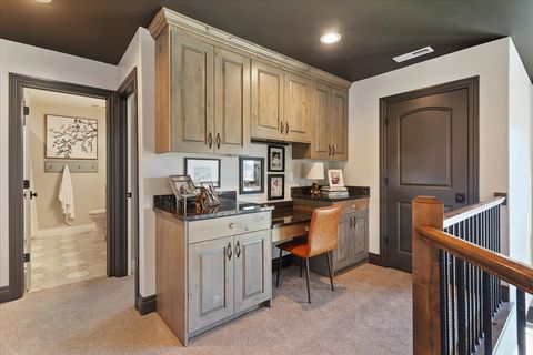 Tiny photo for 560 S 8600 E, Huntsville, UT 84317 (MLS # 2124940)