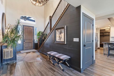 Tiny photo for 560 S 8600 E, Huntsville, UT 84317 (MLS # 2124940)