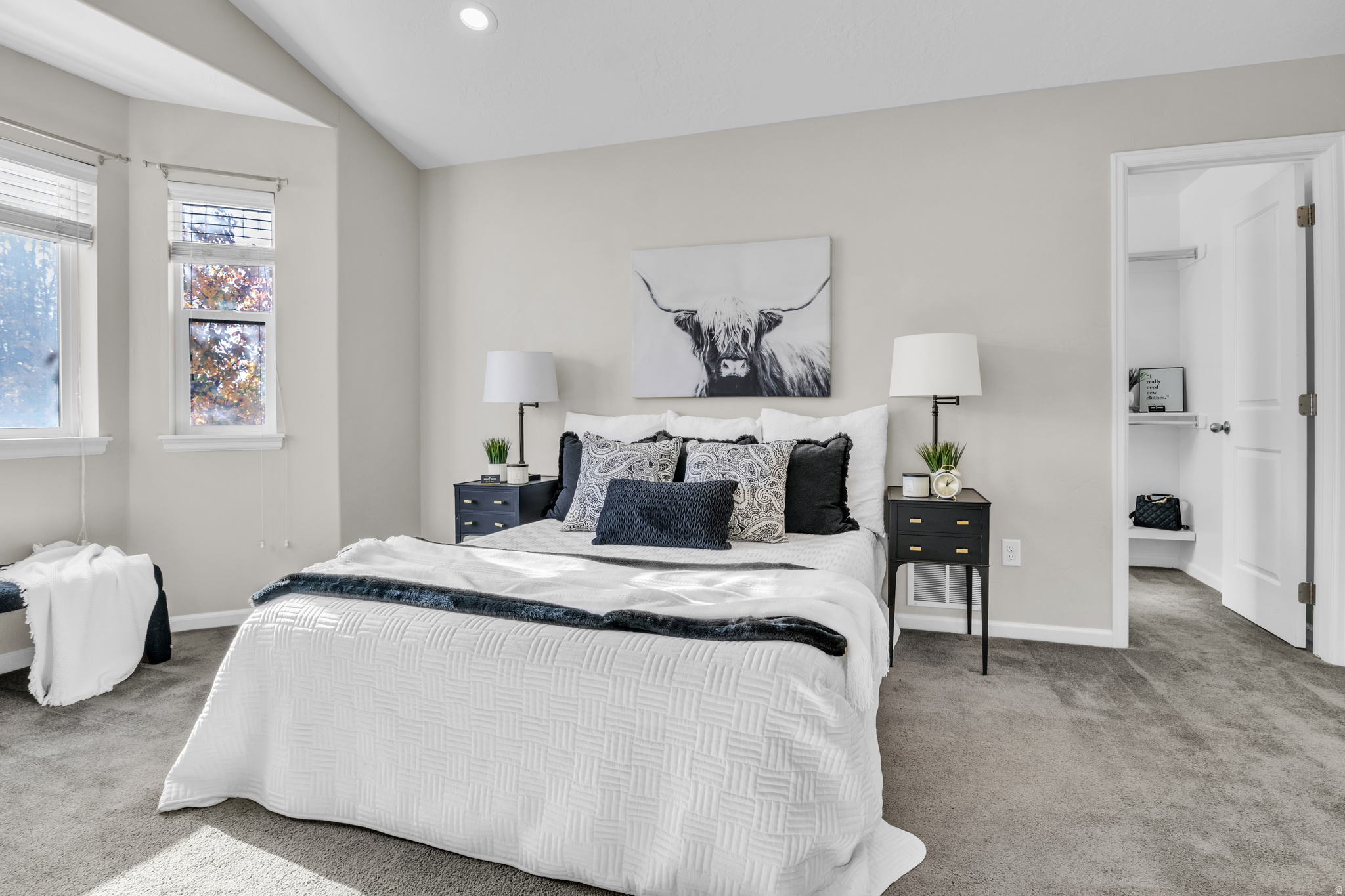 CRESTHAVEN VILLAGE TOWNHOMES - Residential