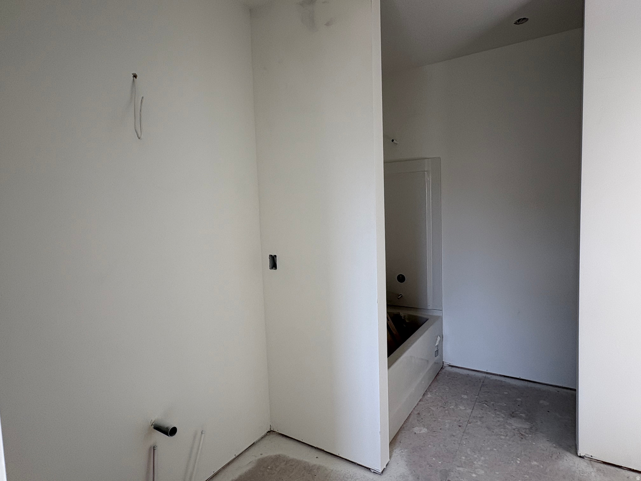 SALT GRASS - Residential