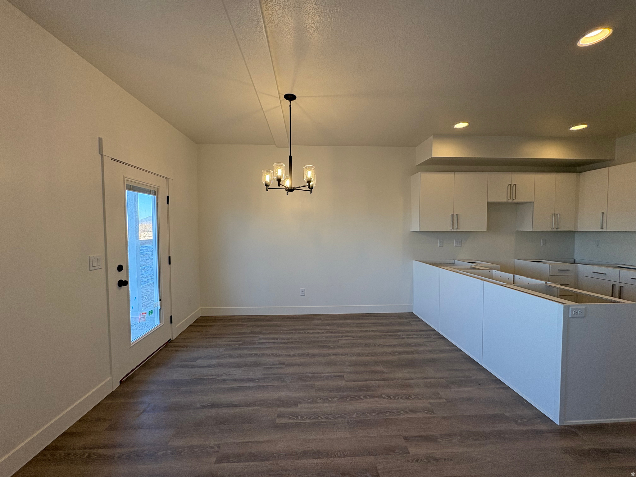 SALT GRASS - Residential