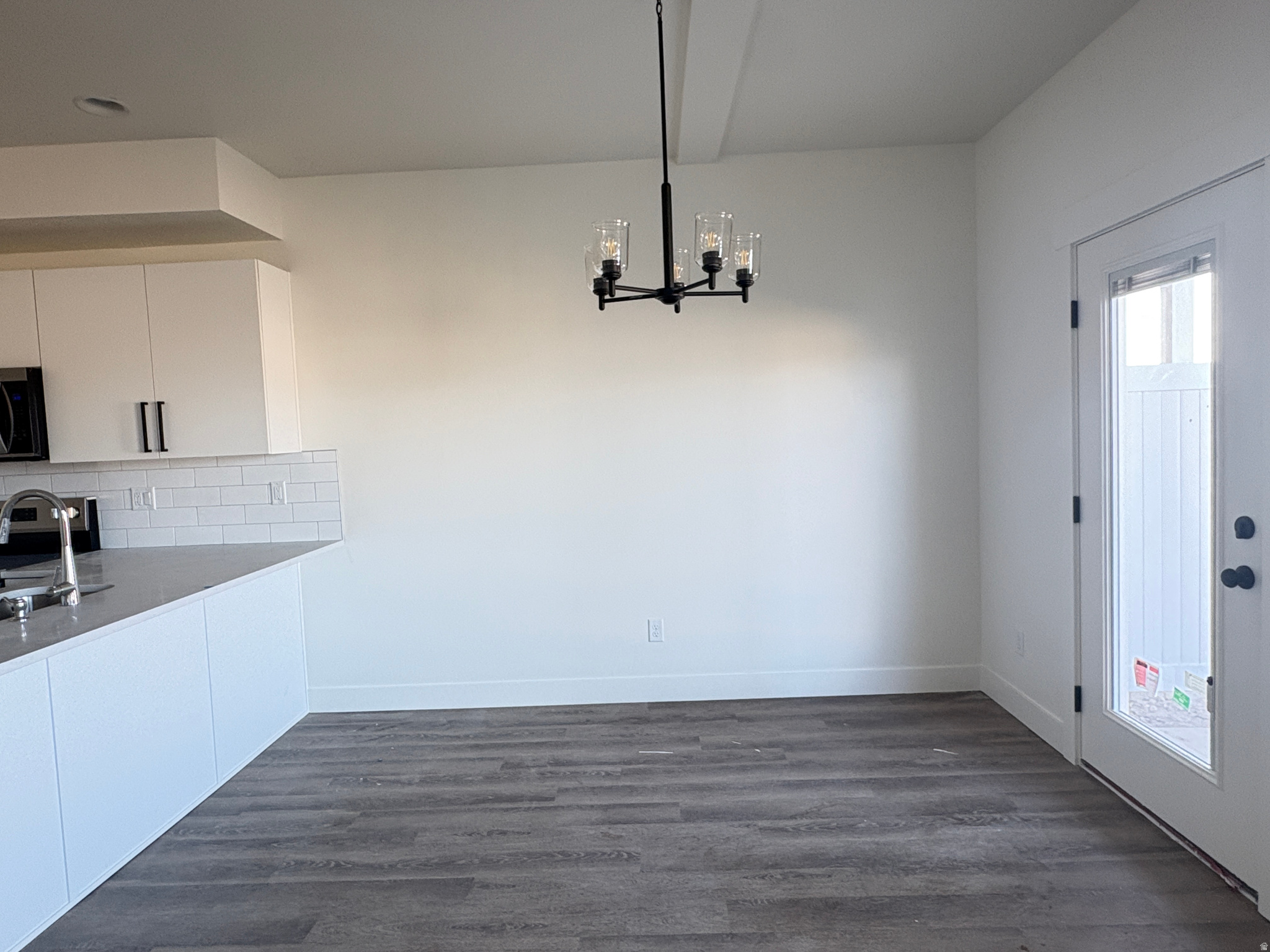 SALT GRASS - Residential