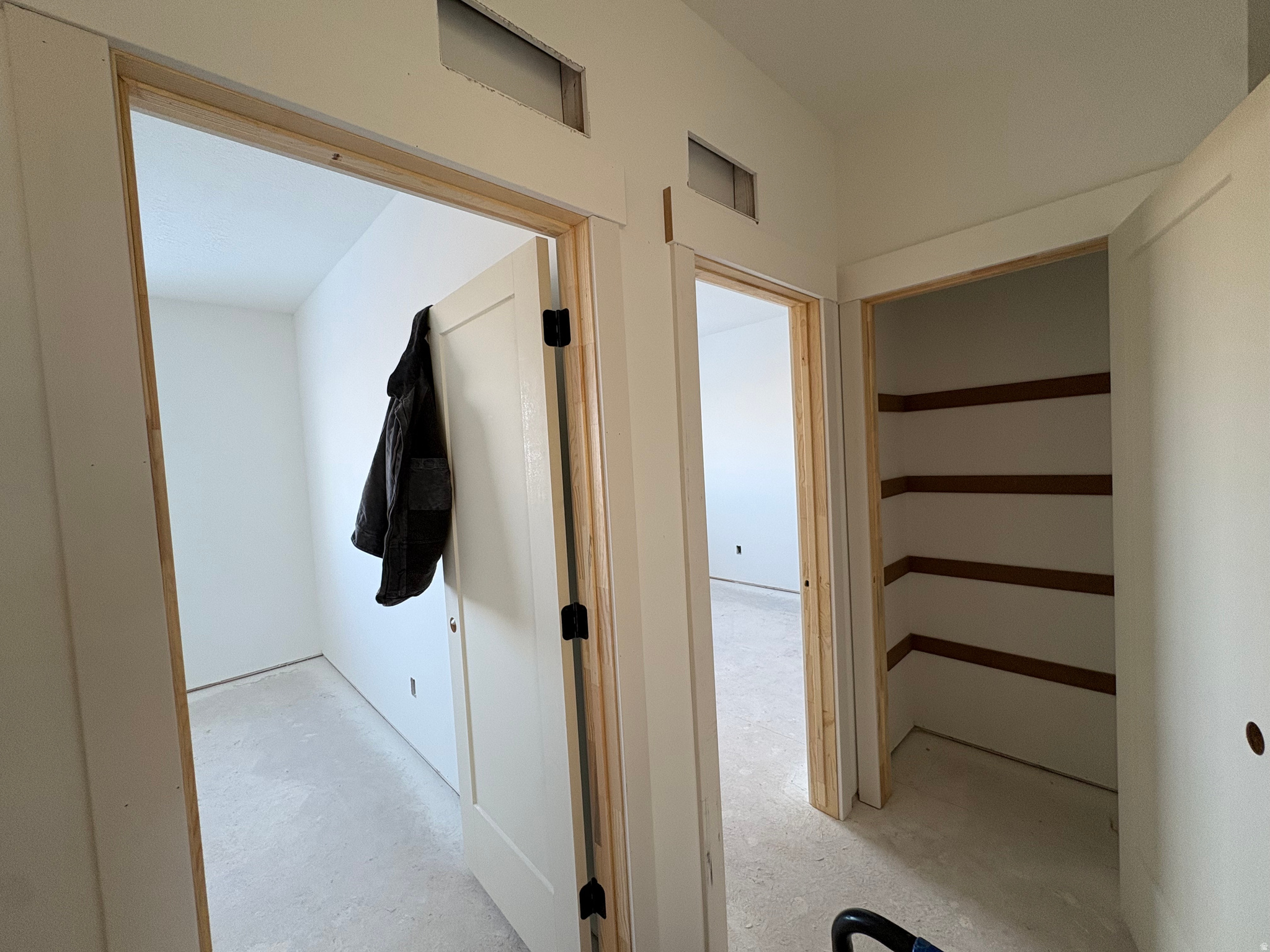 SALT GRASS - Residential