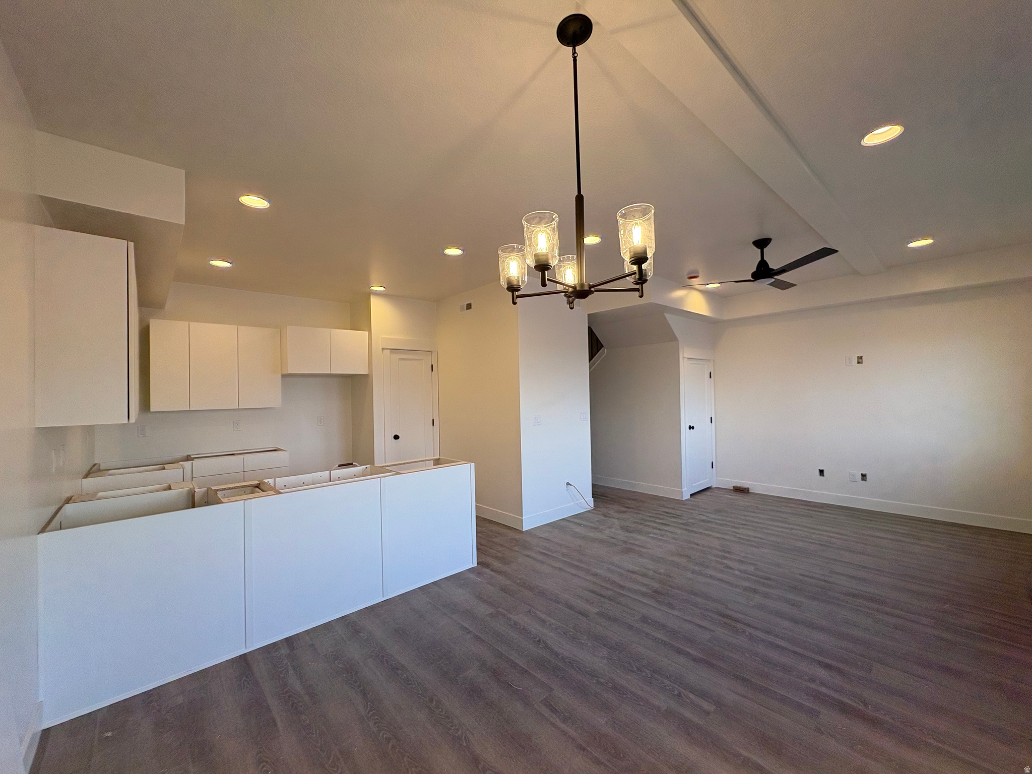 SALT GRASS - Residential