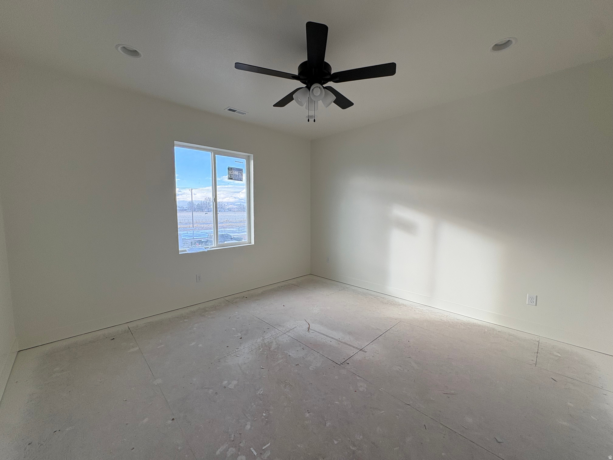 SALT GRASS - Residential