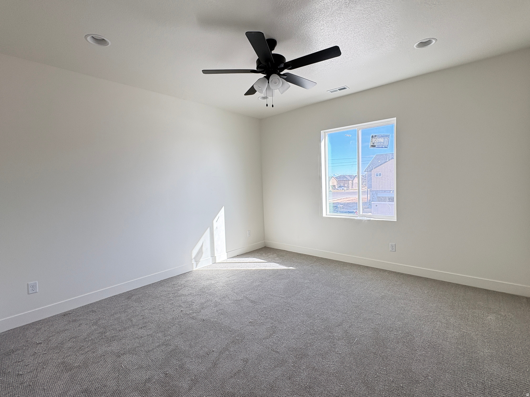 SALT GRASS - Residential