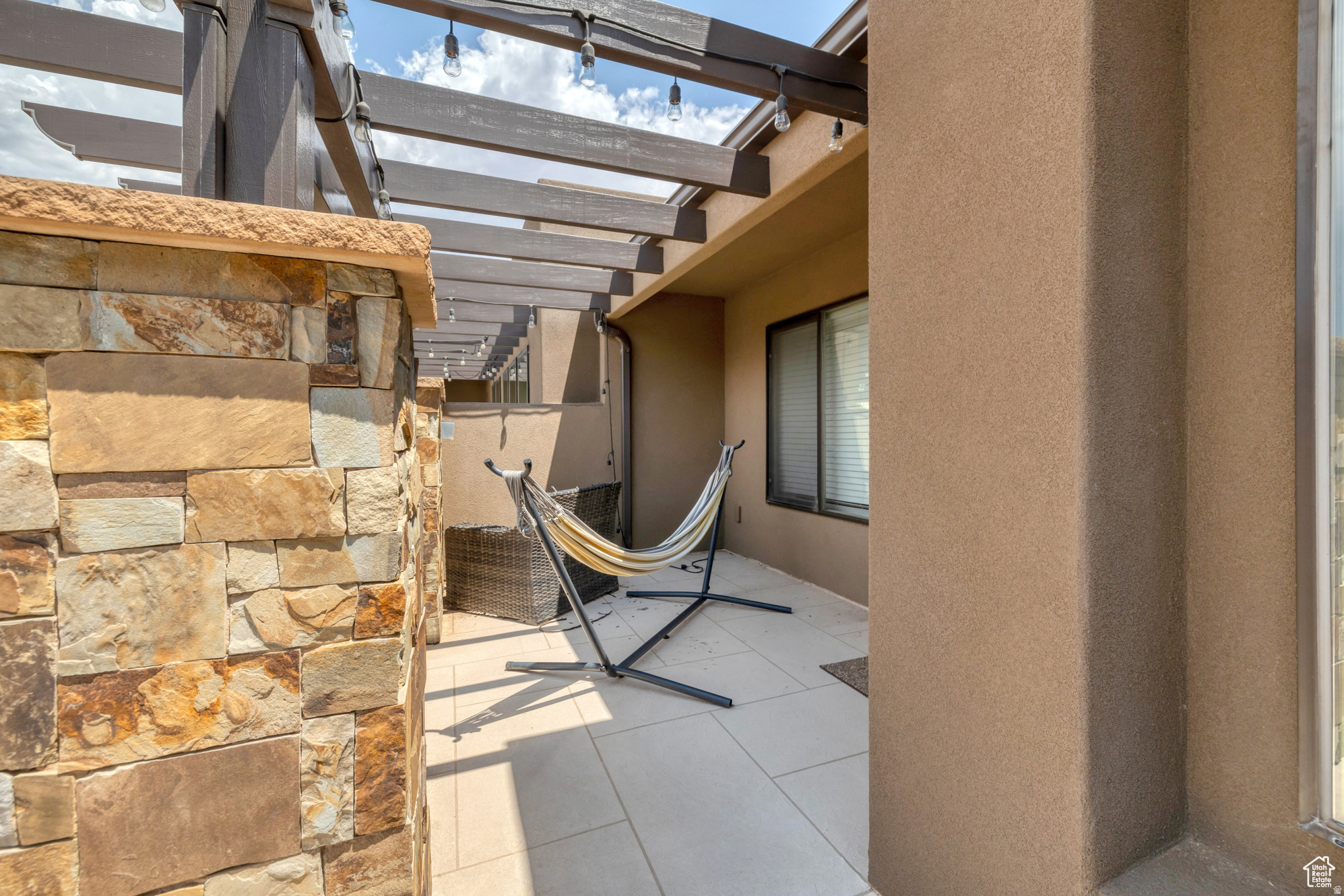 ESCAPES AT THE LEDGES PH 1 - Residential