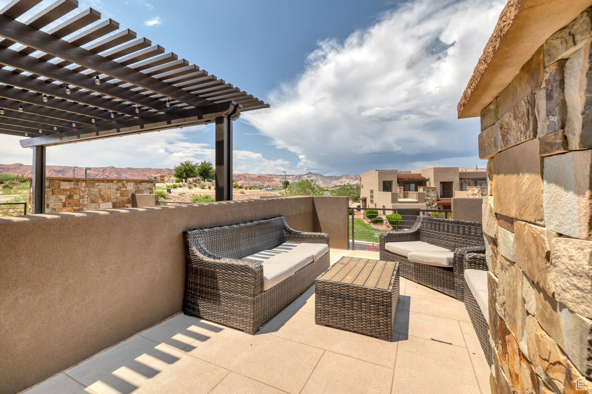 ESCAPES AT THE LEDGES PH 1 - Residential