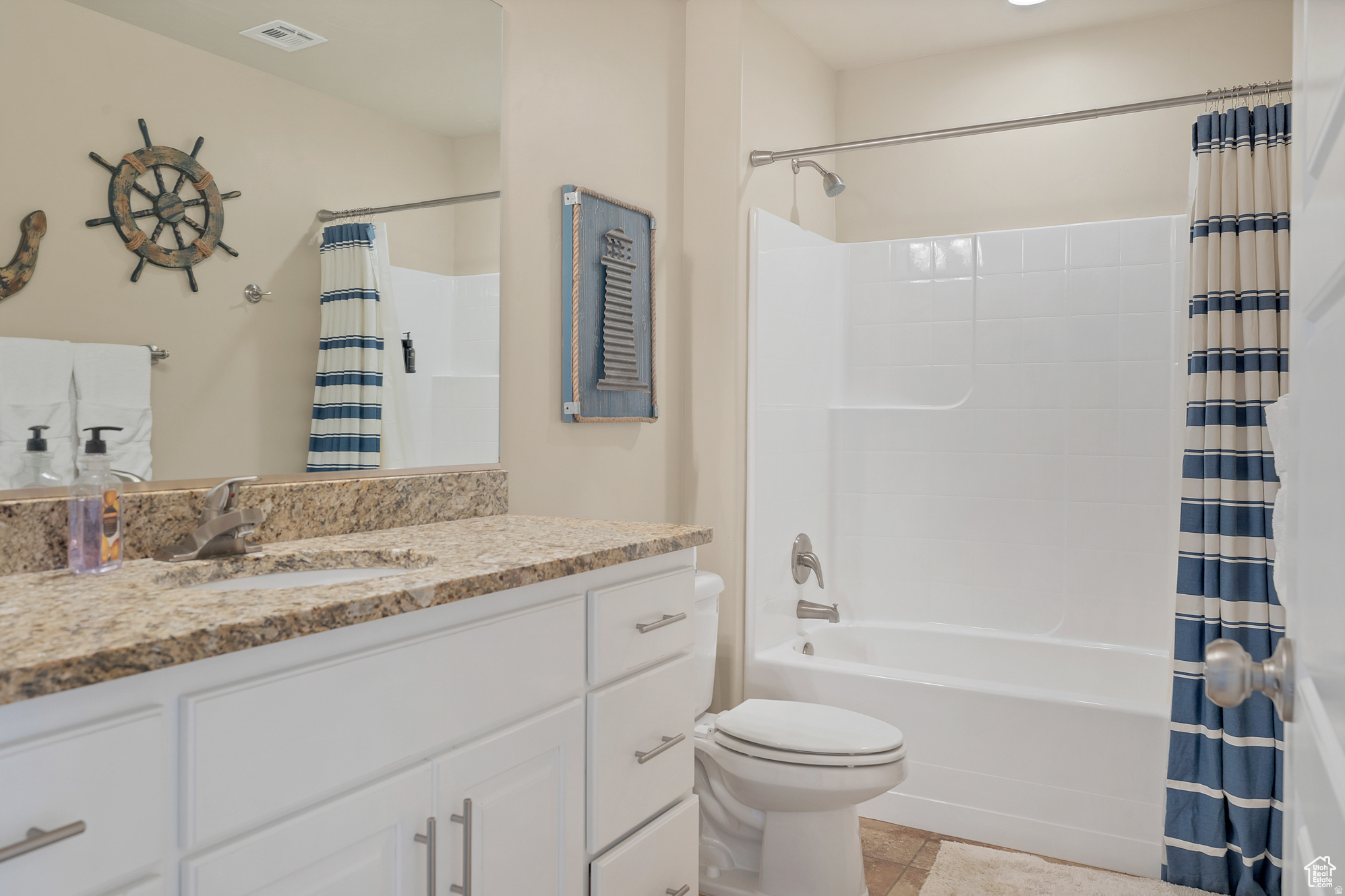 ESCAPES AT THE LEDGES PH 1 - Residential