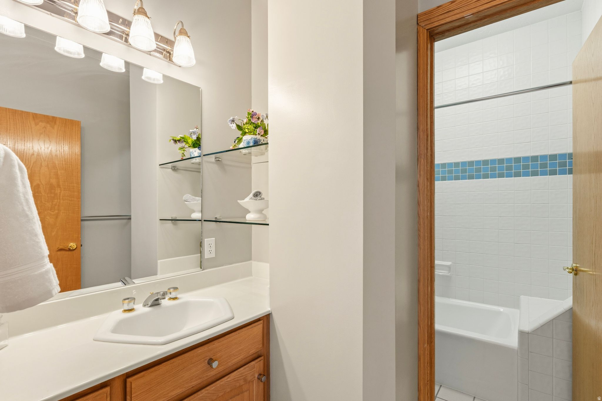 BENCHMARK - Residential