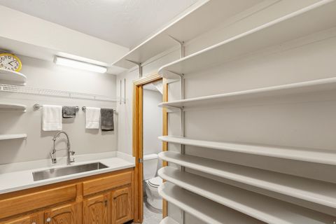 Tiny photo for 2457 S SCENIC DR, Salt Lake City, UT 84109 (MLS # 2152202)