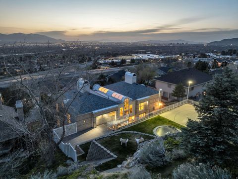 Tiny photo for 2457 S SCENIC DR, Salt Lake City, UT 84109 (MLS # 2152202)