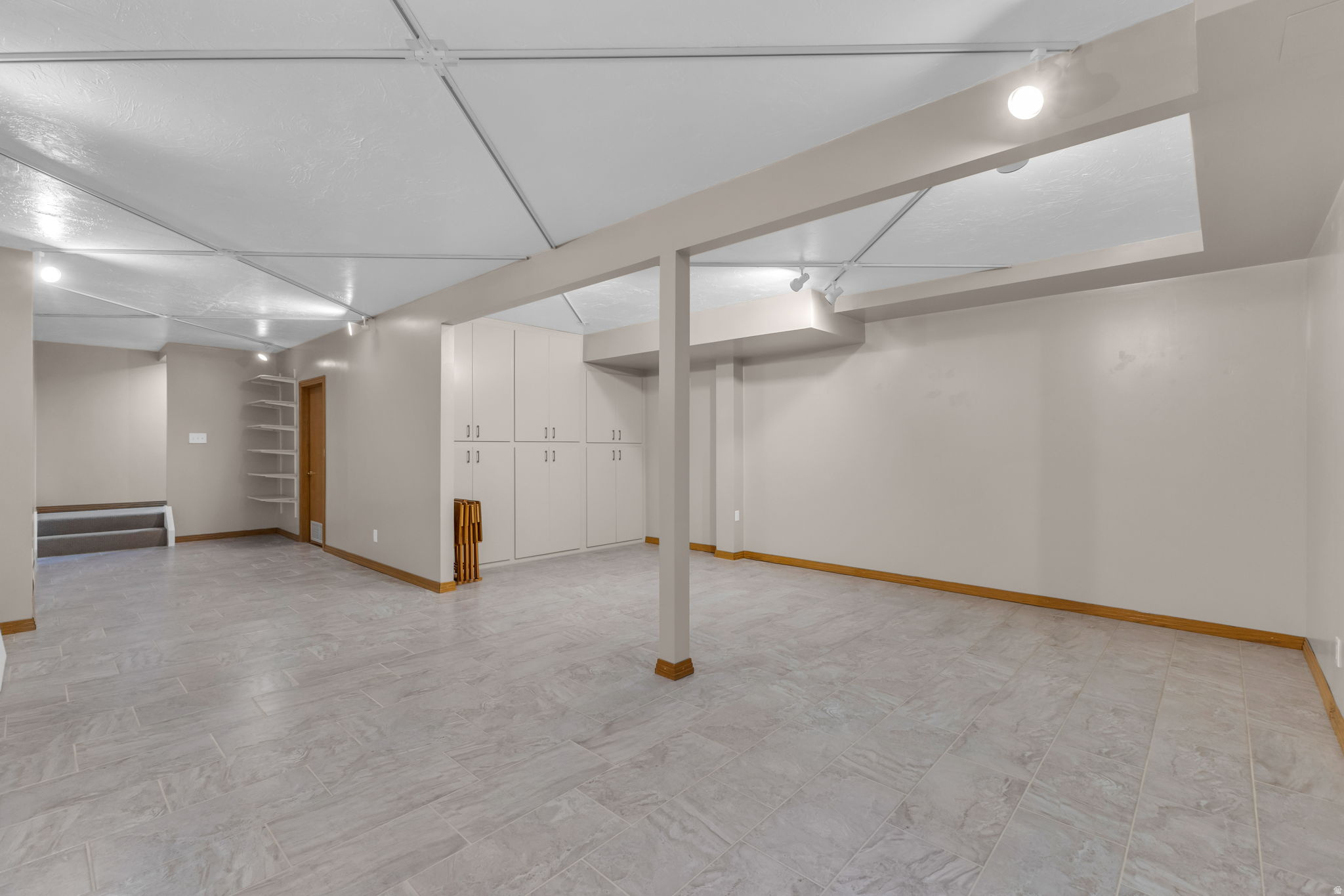 BENCHMARK - Residential