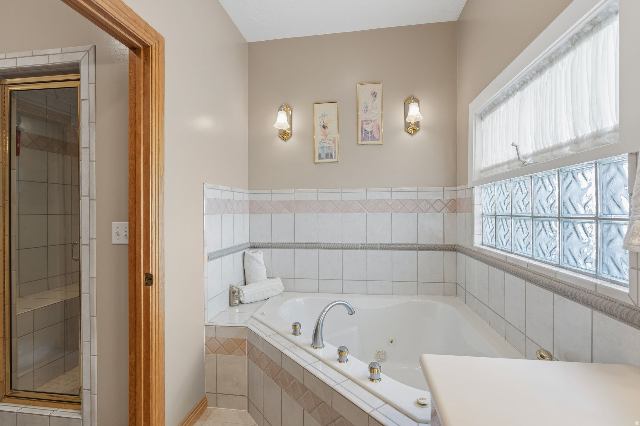 BENCHMARK - Residential