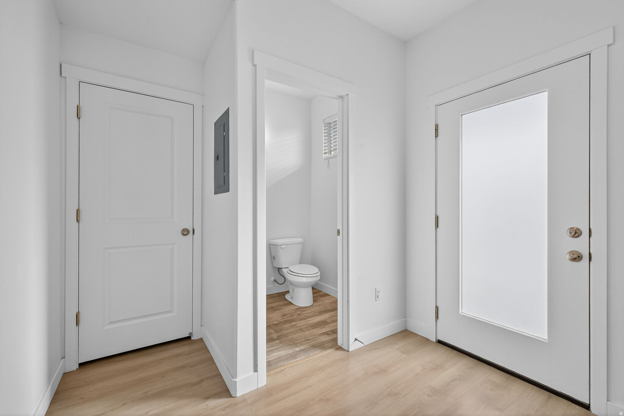 LAKESHORE LANDING - Residential