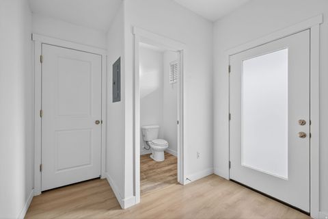 Tiny photo for 418 S WOOD STREAM RD, American Fork, UT 84003 (MLS # 2124098)