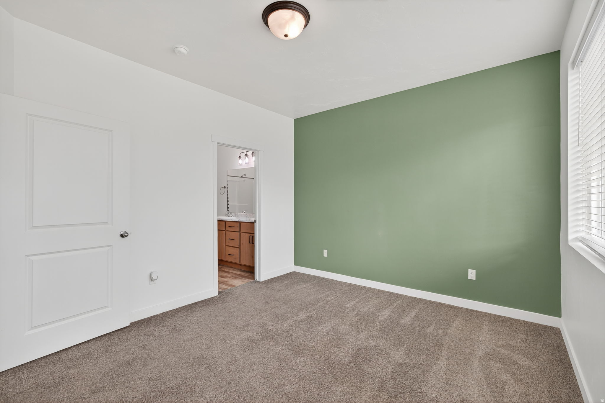 LAKESHORE LANDING - Residential