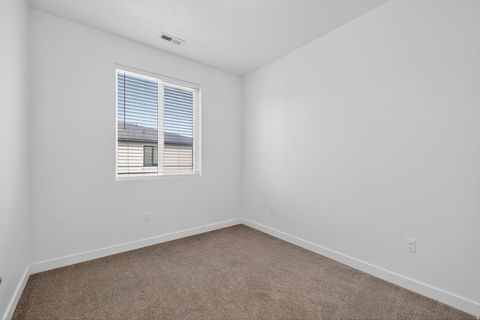 Tiny photo for 418 S WOOD STREAM RD, American Fork, UT 84003 (MLS # 2124098)