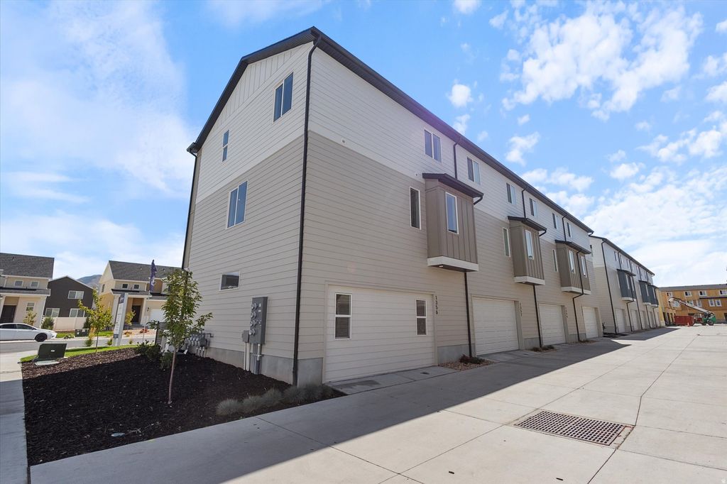 Photo of 1295 N 1390 E #25-97, Payson, UT 84651 (MLS # 2131556)