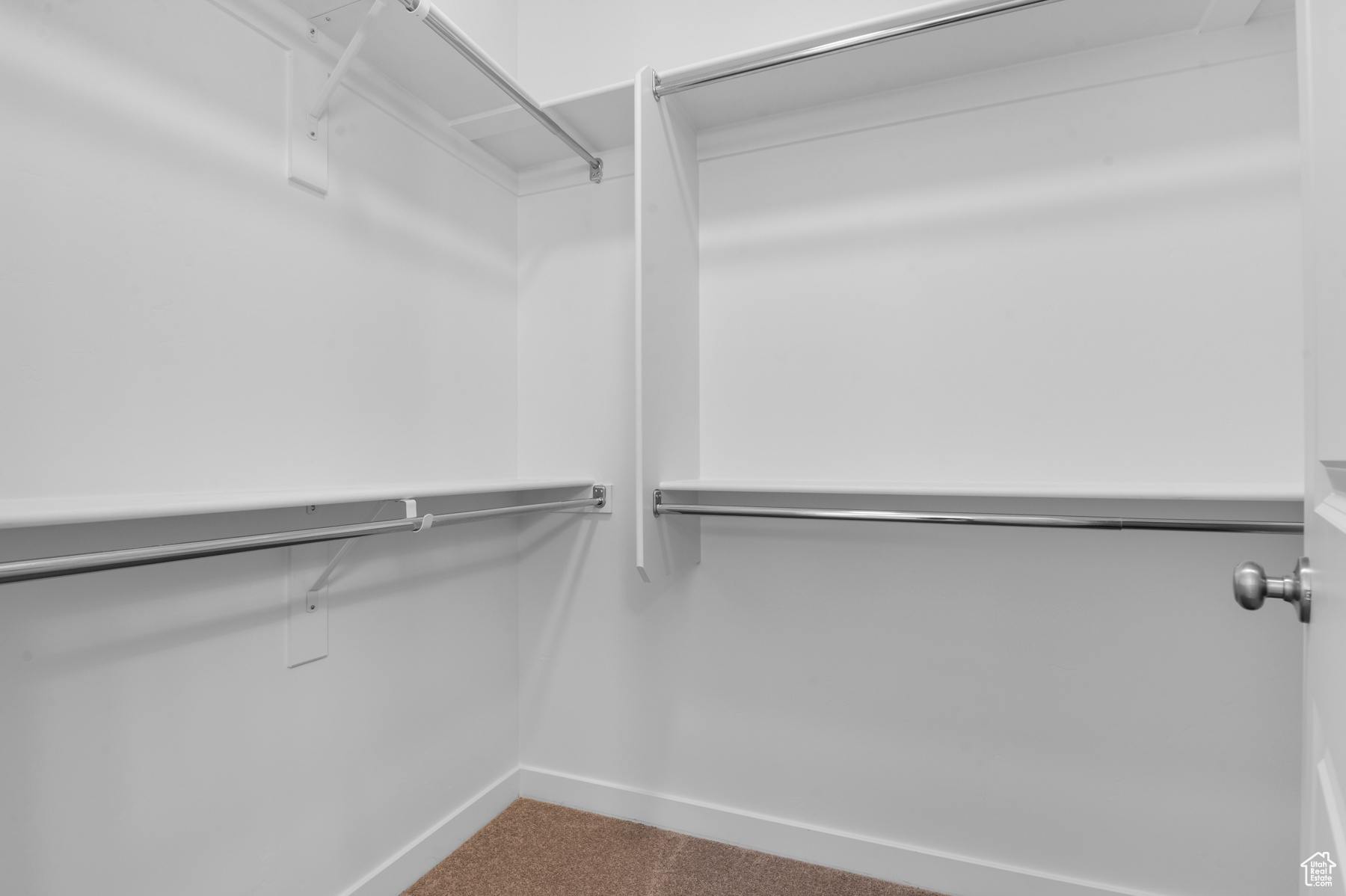 BROADVIEW SHORES COTTAGES 803 - Residential