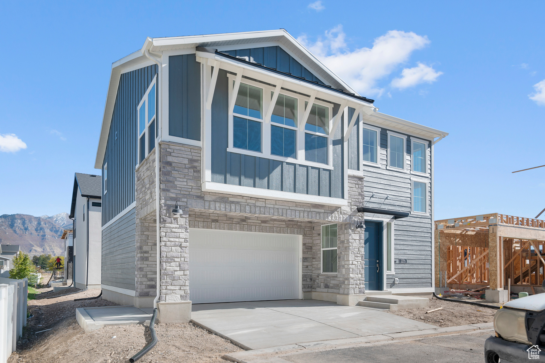 BROADVIEW SHORES COTTAGES 803 - Residential