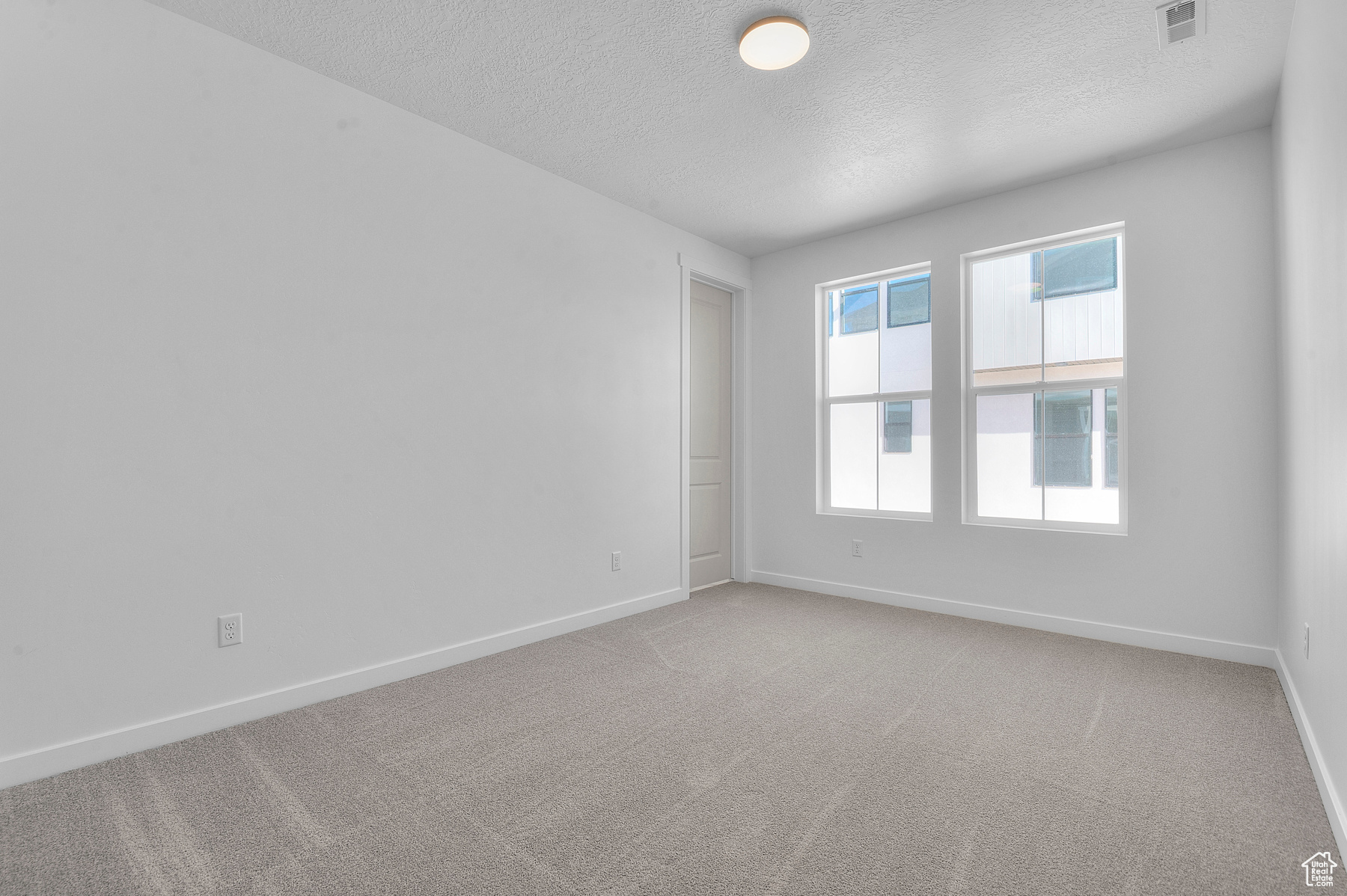 BROADVIEW SHORES COTTAGES 803 - Residential