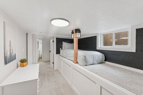 Tiny photo for 180 E SUNSET AVE, South Salt Lake, UT 84115 (MLS # 2130538)