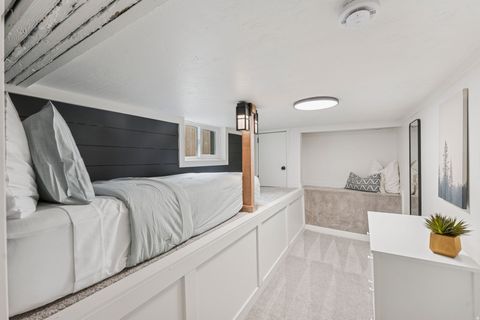 Tiny photo for 180 E SUNSET AVE, South Salt Lake, UT 84115 (MLS # 2130538)