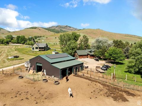 Tiny photo for 409 N 9000 E, Huntsville, UT 84317 (MLS # 2092621)