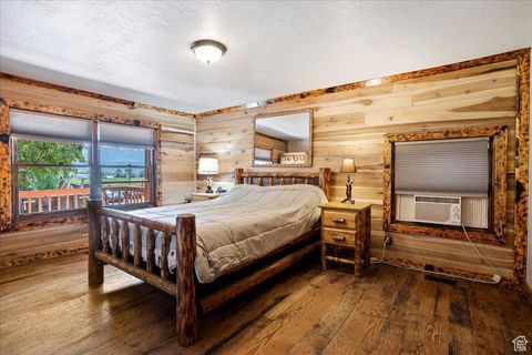 Tiny photo for 409 N 9000 E, Huntsville, UT 84317 (MLS # 2092621)