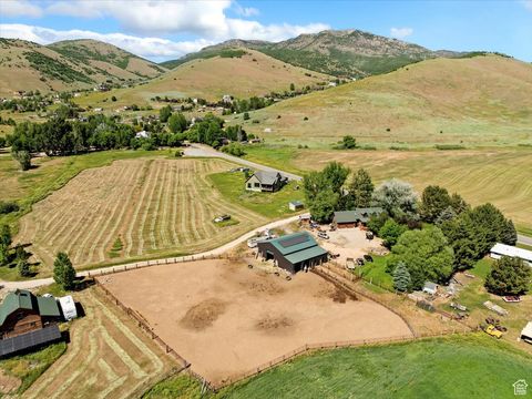 Tiny photo for 409 N 9000 E, Huntsville, UT 84317 (MLS # 2092621)