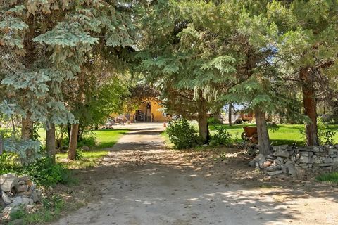 Tiny photo for 409 N 9000 E, Huntsville, UT 84317 (MLS # 2092621)