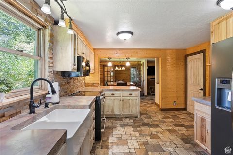 Tiny photo for 409 N 9000 E, Huntsville, UT 84317 (MLS # 2092621)