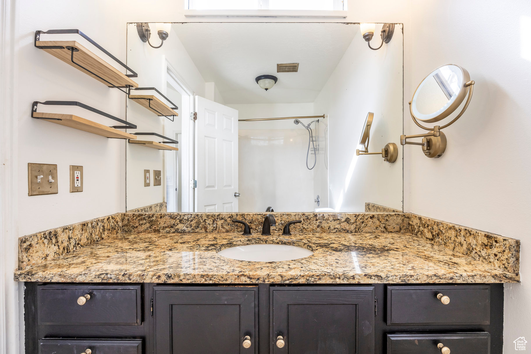 640 S 800, Lehi, Utah image 15