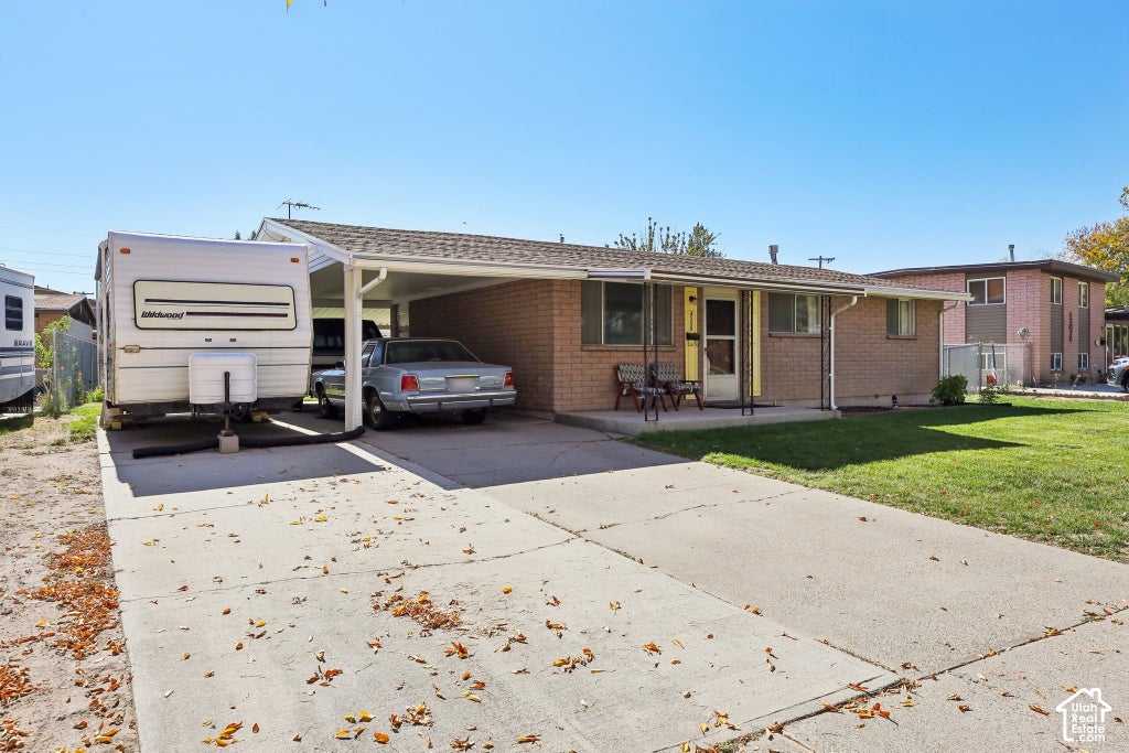 Photo of 4355 W ANNAPOLIS DR, West Valley City, UT 84120 (MLS # 2190114)