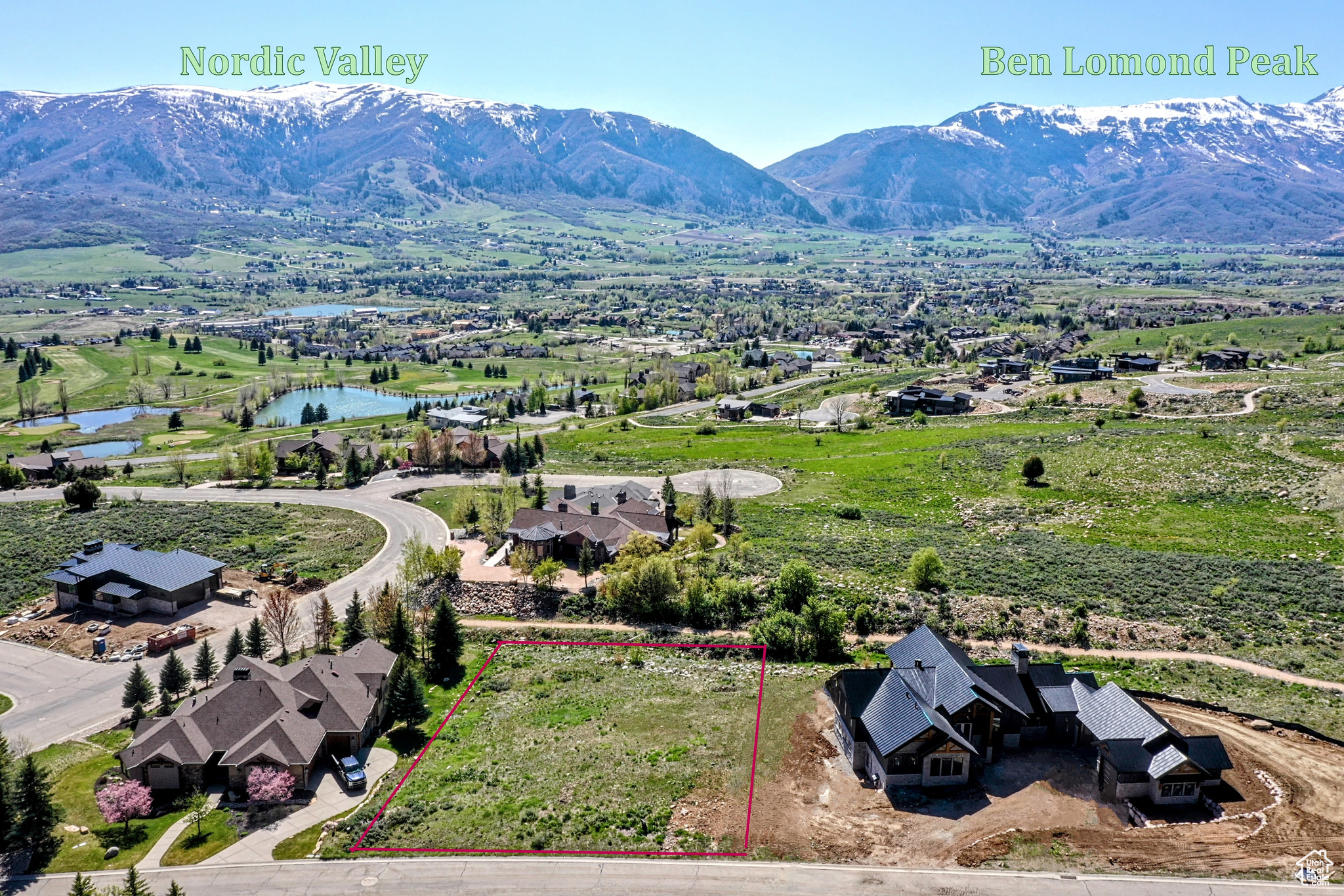 THE HIGHLANDS - Land