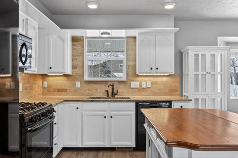 Tiny photo for 85 S 1000 E, Orem, UT 84097 (MLS # 2138819)