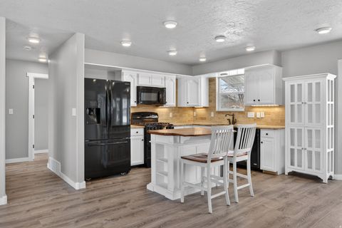 Tiny photo for 85 S 1000 E, Orem, UT 84097 (MLS # 2138819)