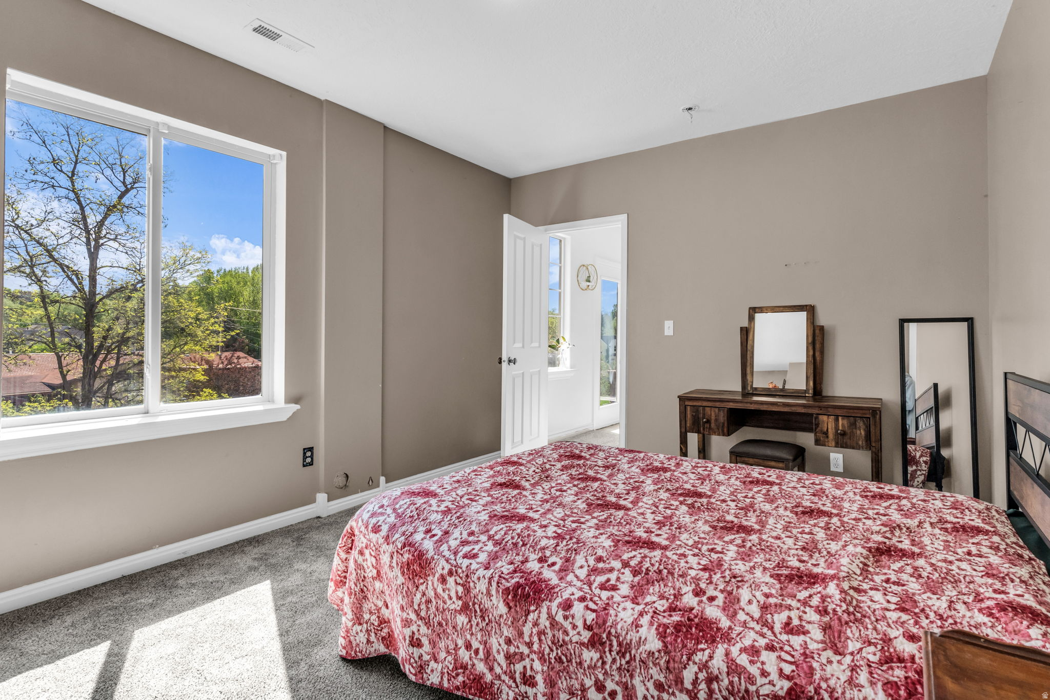 OLIVE GROVE - Residential