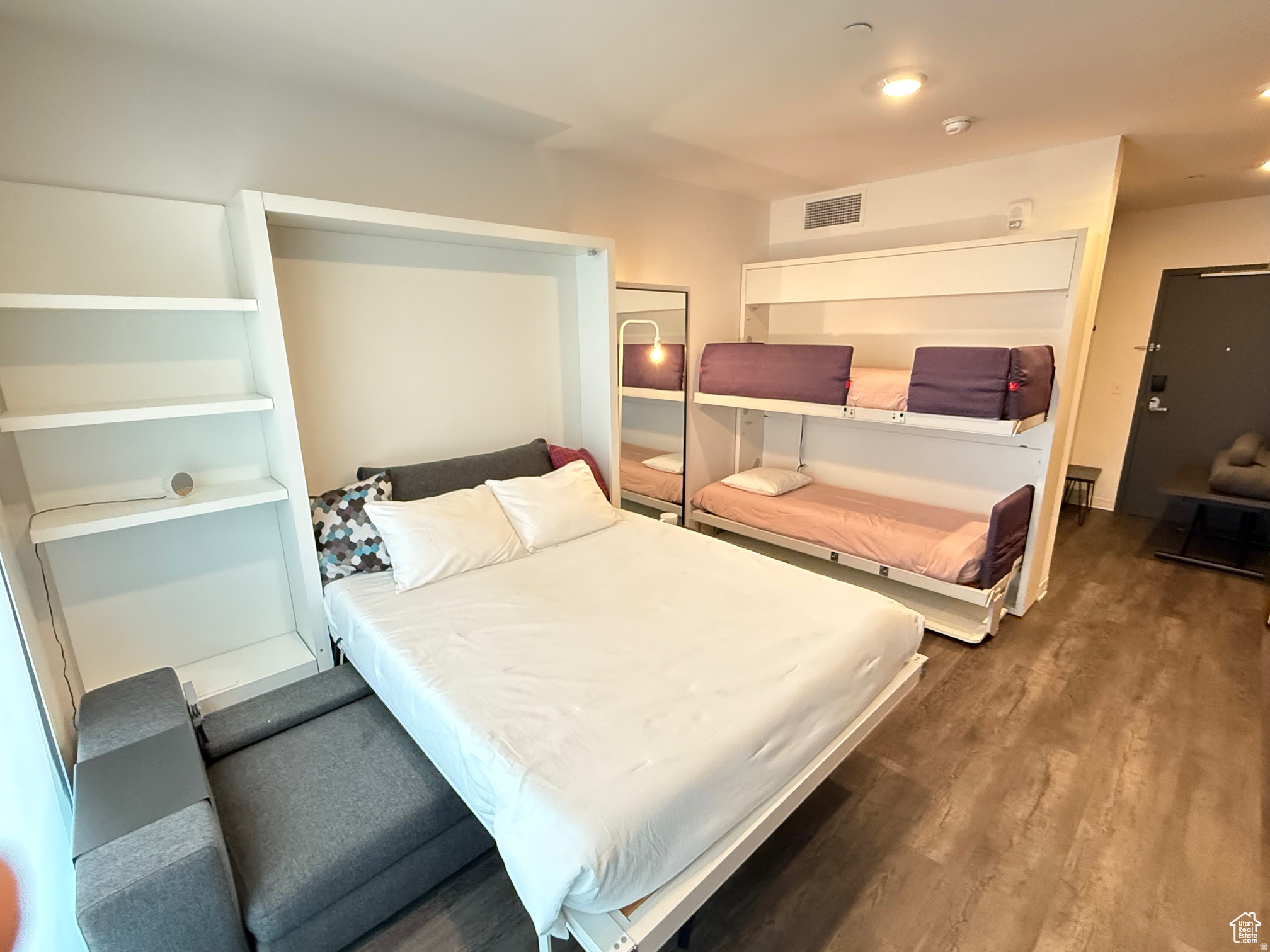 RC-14 CONDOS - Residential