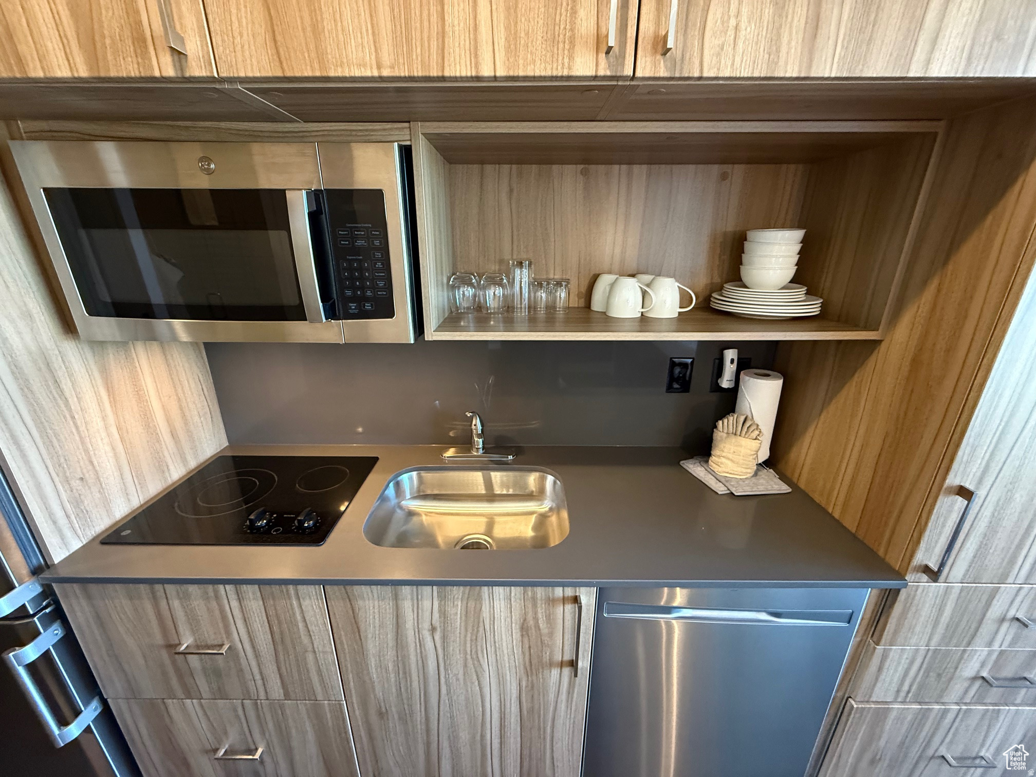 RC-14 CONDOS - Residential