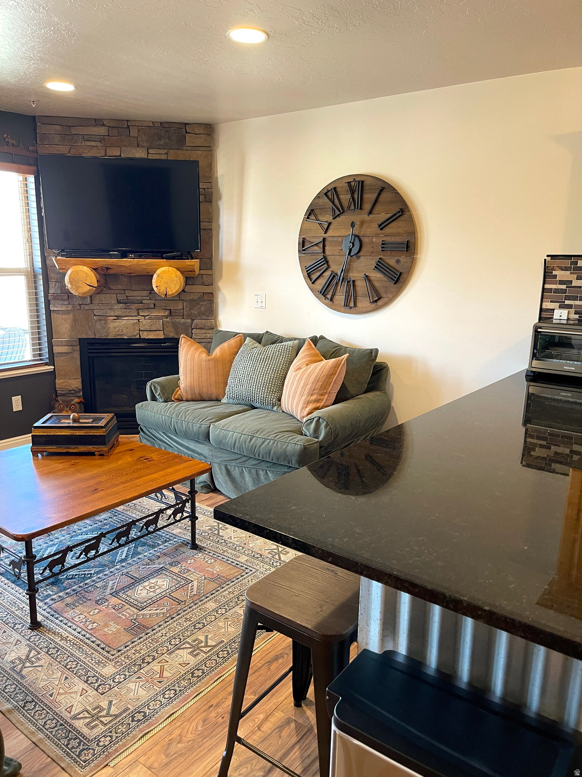 MOOSE HOLLOW CONDOMINIUM PHASE 3 - Residential