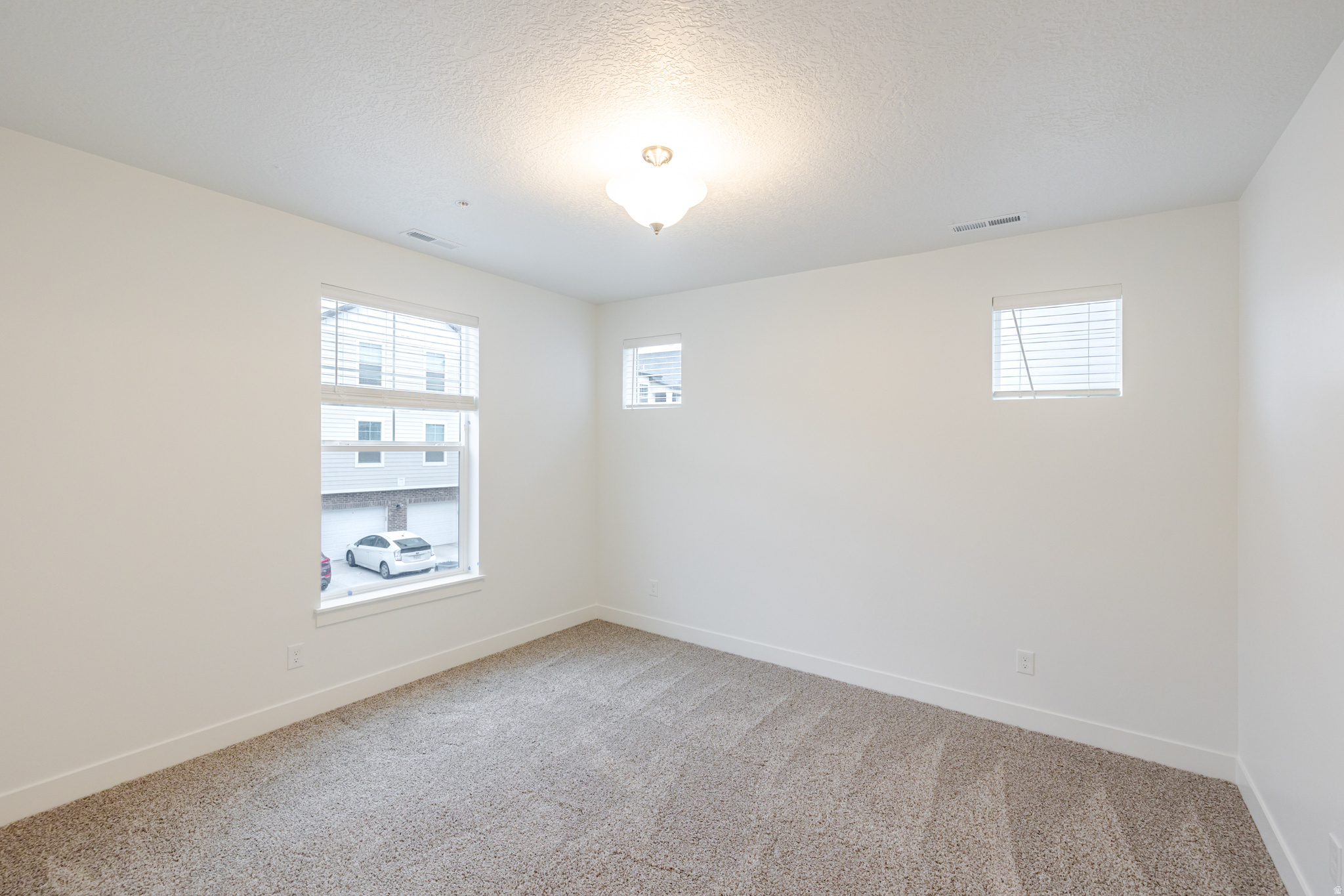 HIGHRIDGE - Residential