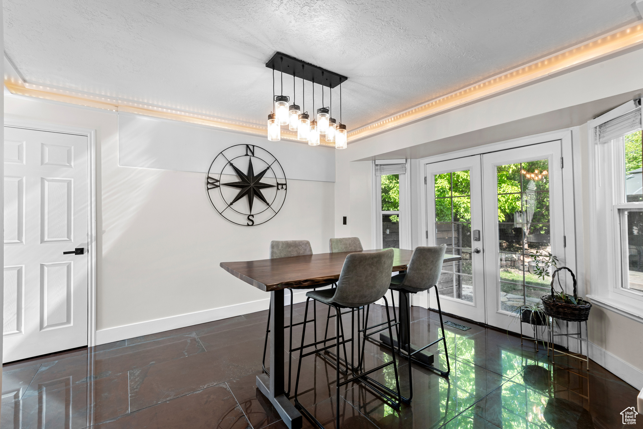 Sandy, Utah 84092, United States, 7 Bedrooms Bedrooms, ,4 BathroomsBathrooms,Residential,Active,120098