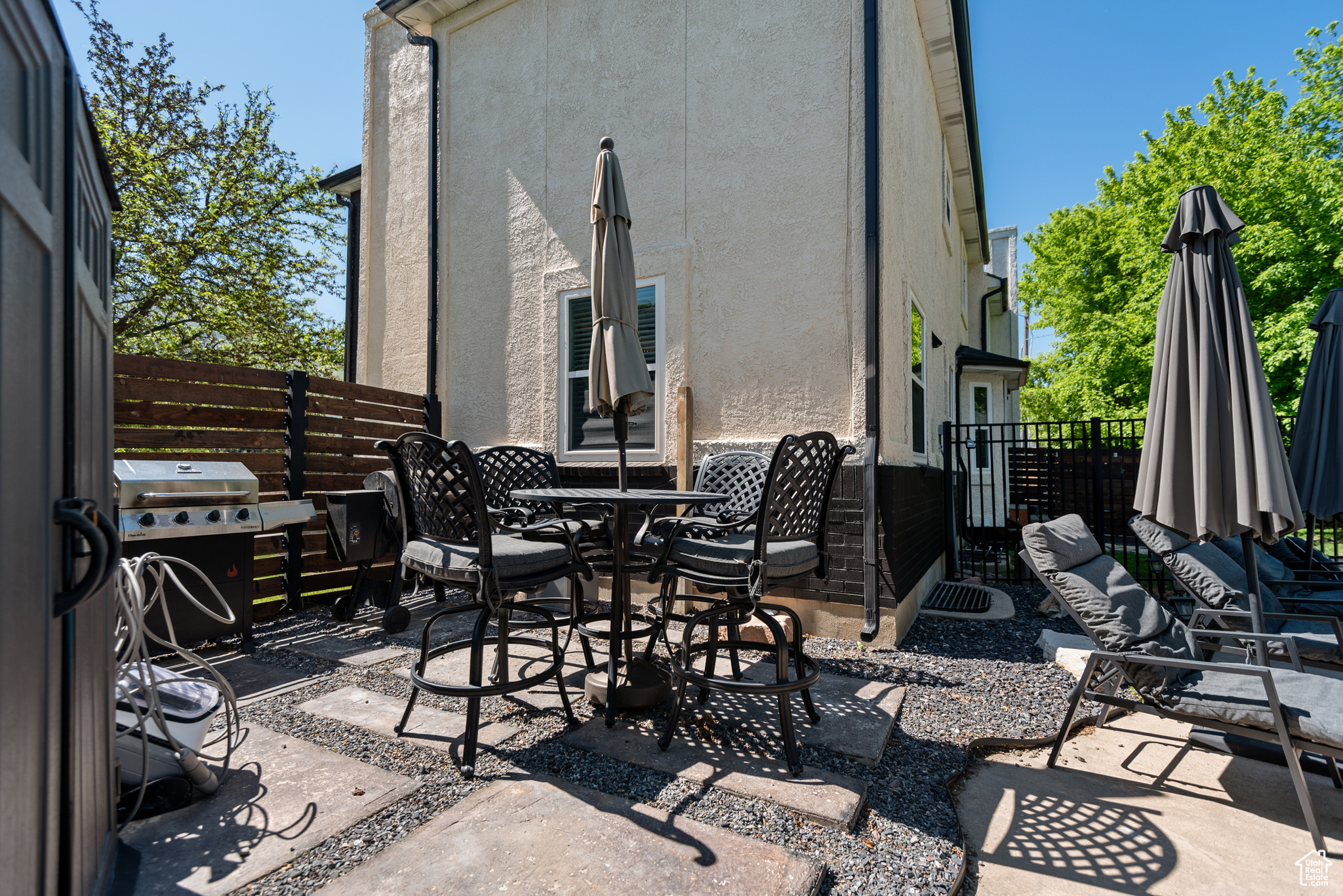 Sandy, Utah 84092, United States, 7 Bedrooms Bedrooms, ,4 BathroomsBathrooms,Residential,Active,120098