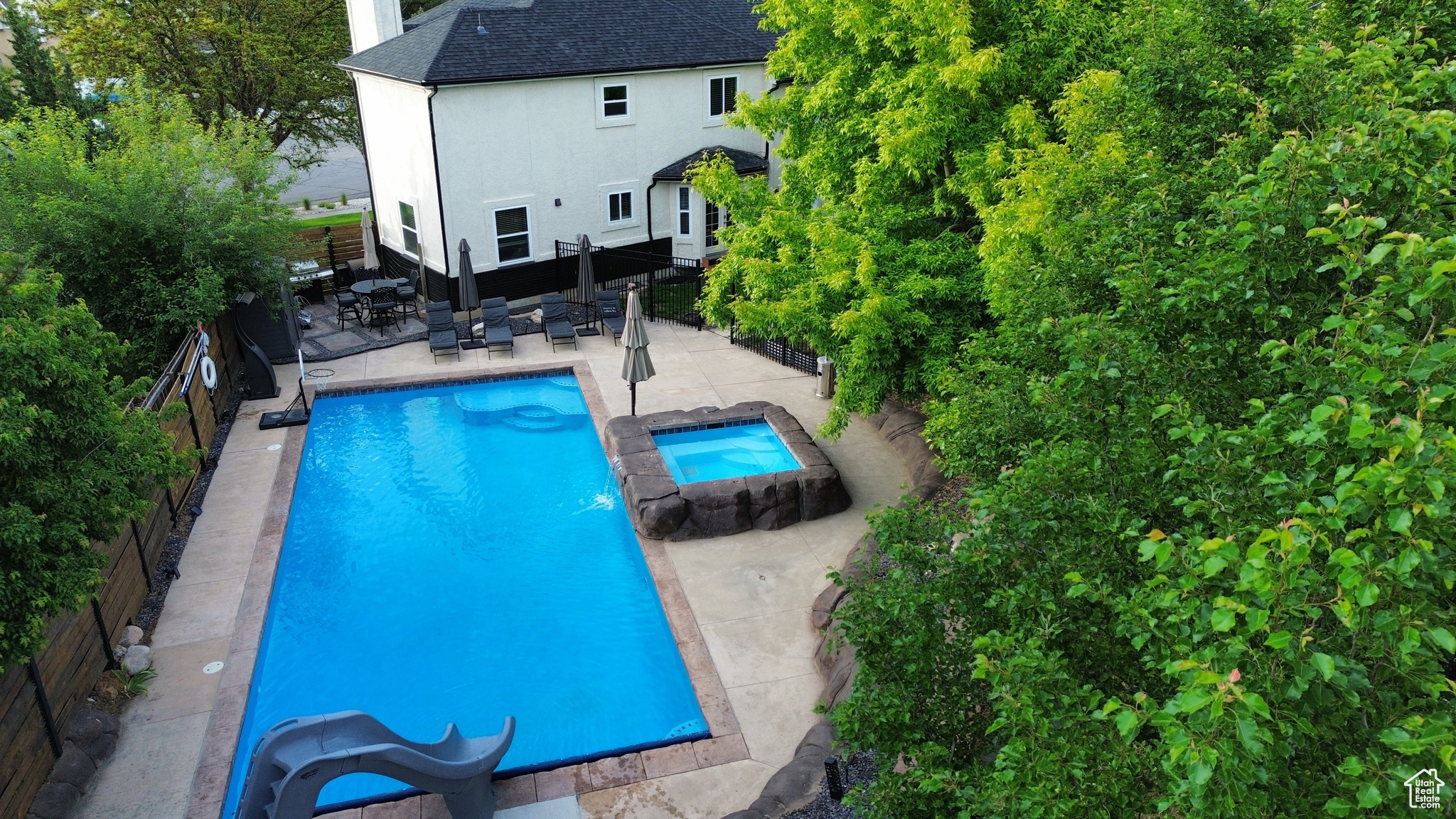 Sandy, Utah 84092, United States, 7 Bedrooms Bedrooms, ,4 BathroomsBathrooms,Residential,Active,120098