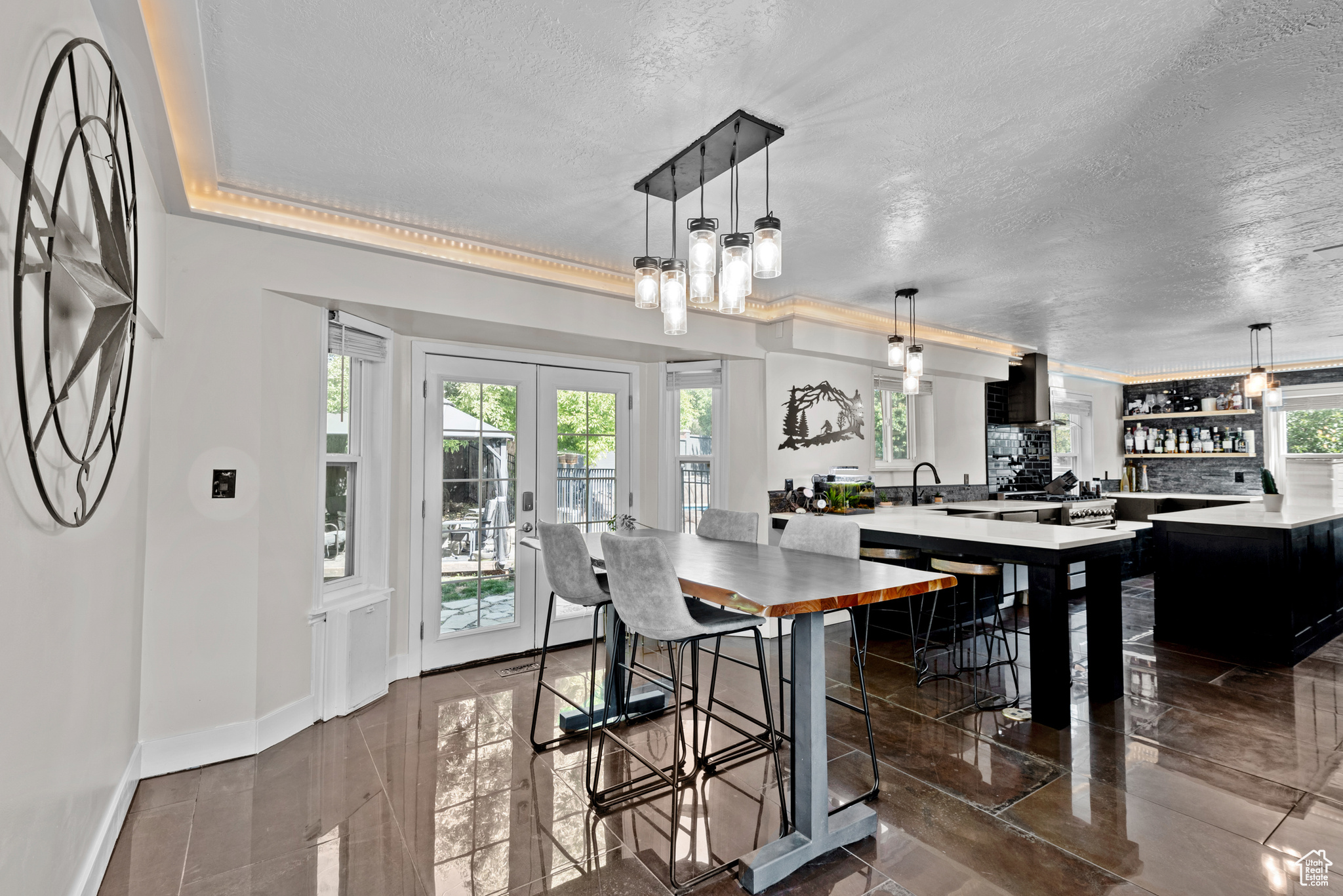 Sandy, Utah 84092, United States, 7 Bedrooms Bedrooms, ,4 BathroomsBathrooms,Residential,Active,120098