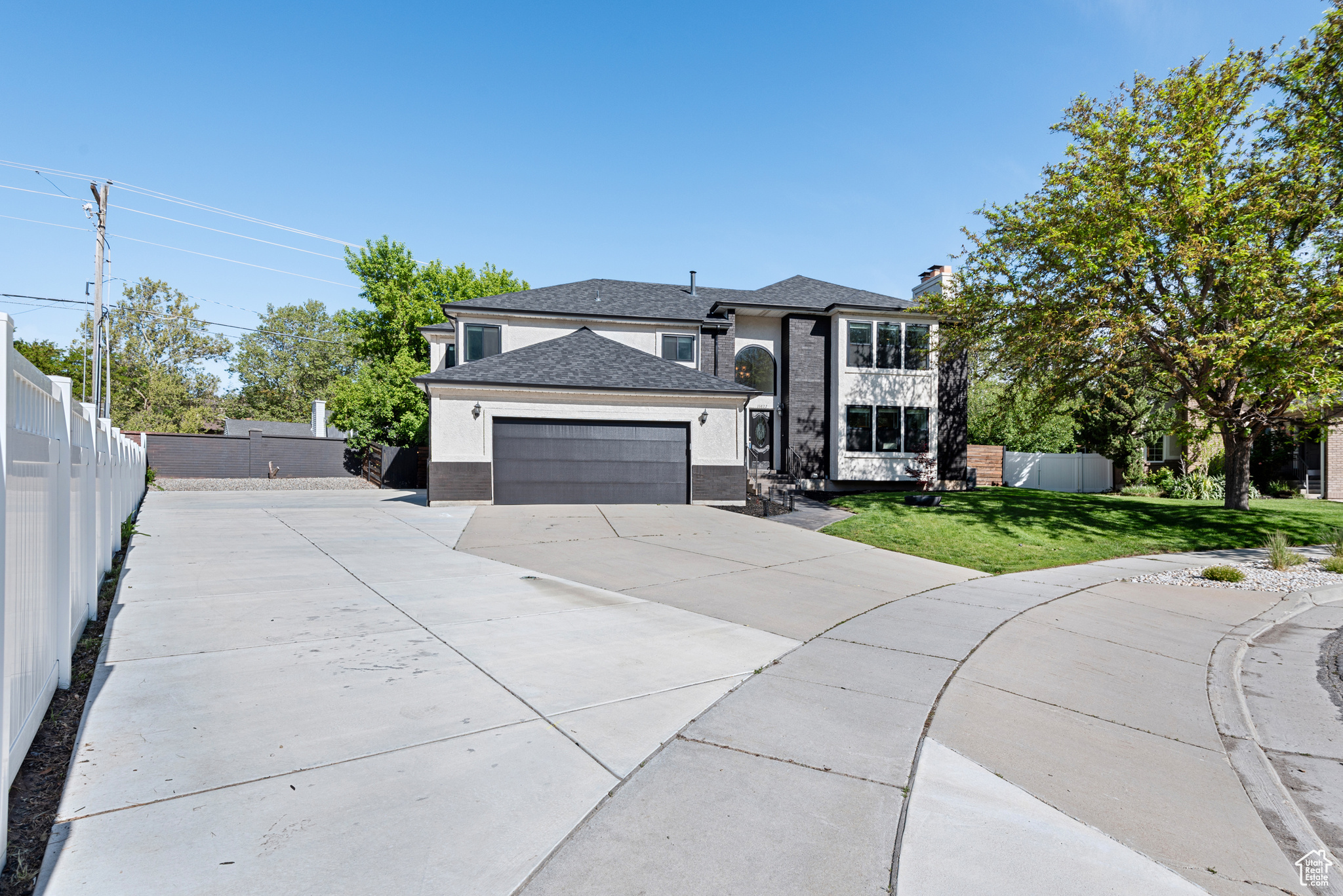 Sandy, Utah 84092, United States, 7 Bedrooms Bedrooms, ,4 BathroomsBathrooms,Residential,Active,120098