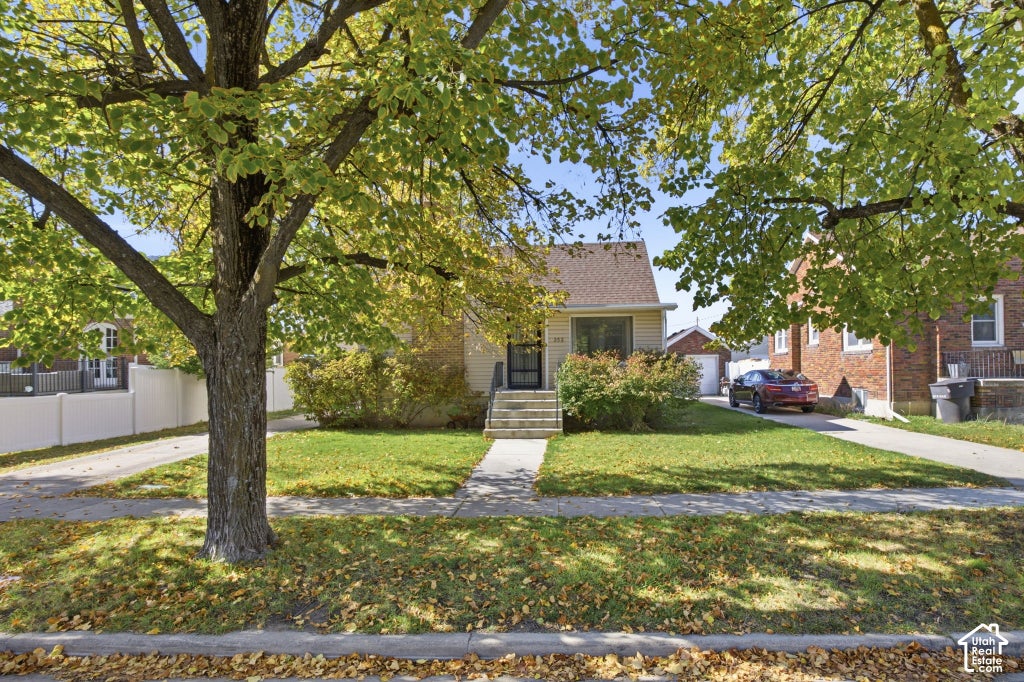 Photo of 353 N 100 E, Tremonton, UT 84337 (MLS # 2192275)